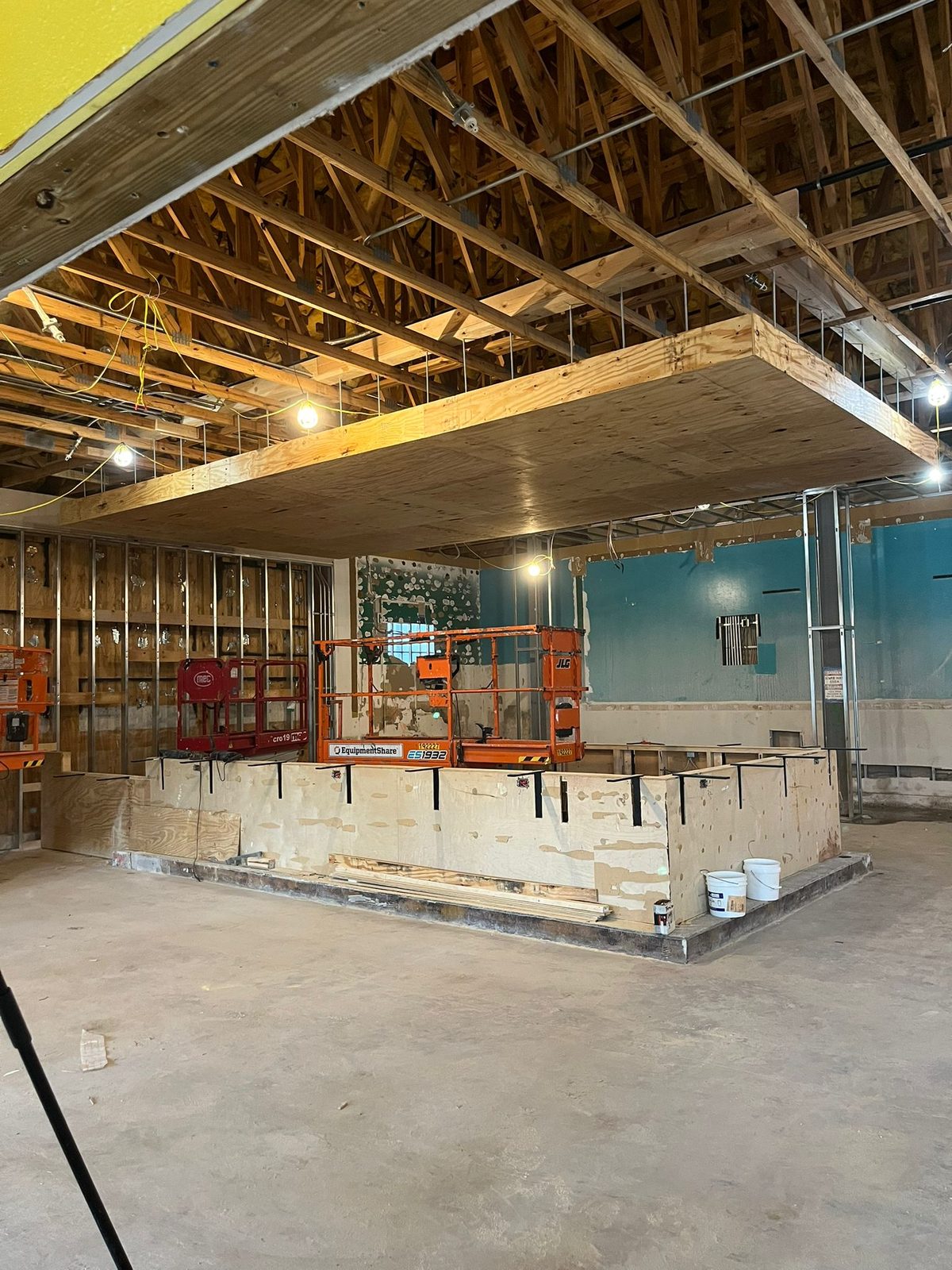 Commercial Build-Out and EIFS, 12,000 Square Feet