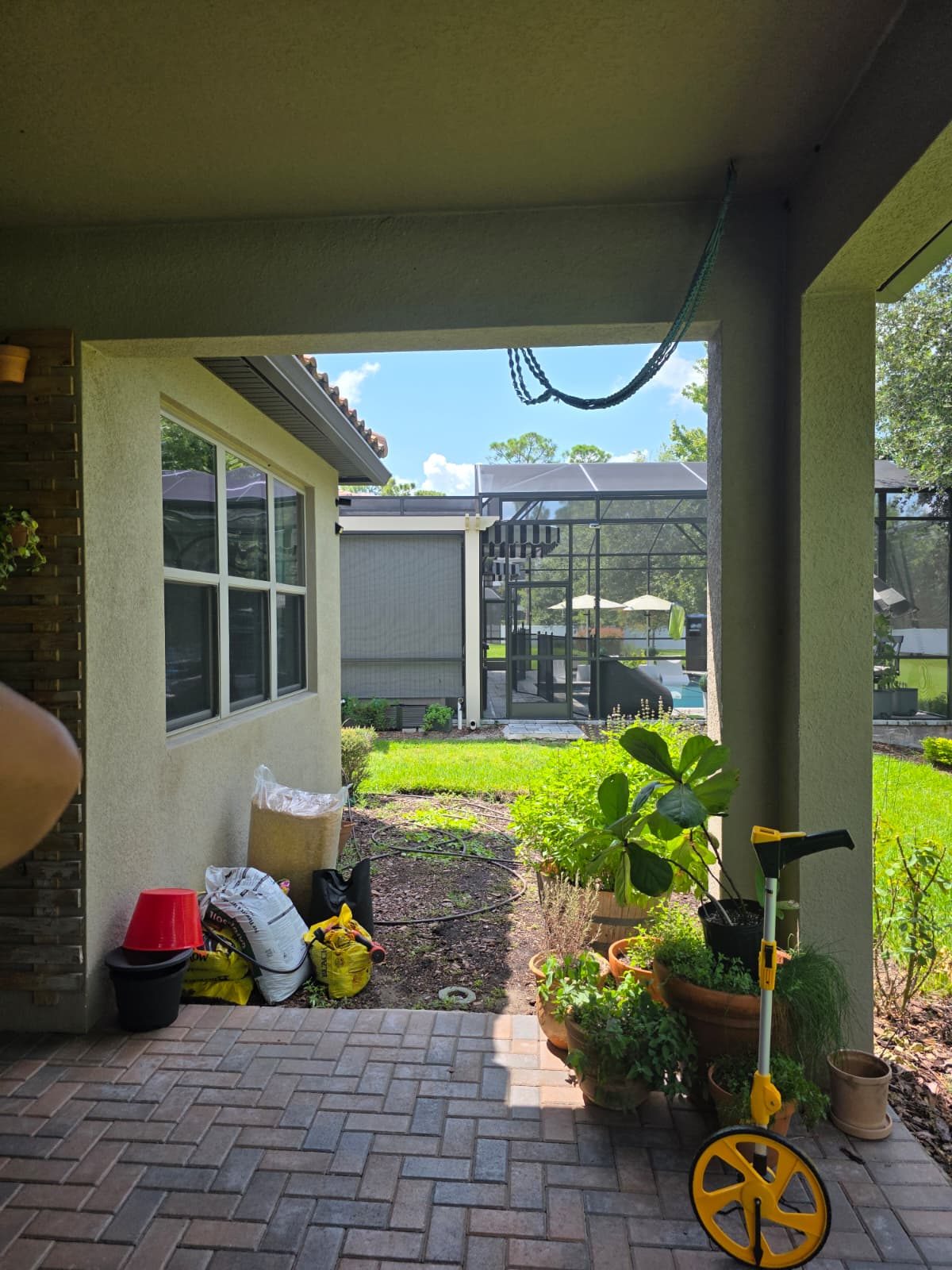 Lanai Screen Enclosure with Open-View Mesh
